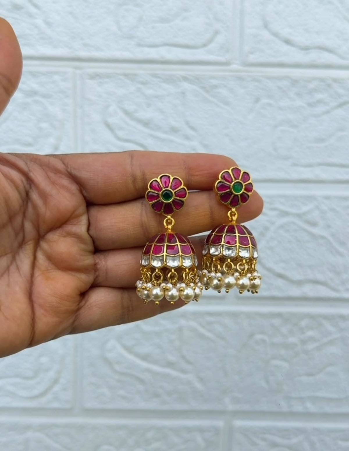 Round flower real kundan medium juumkas 5