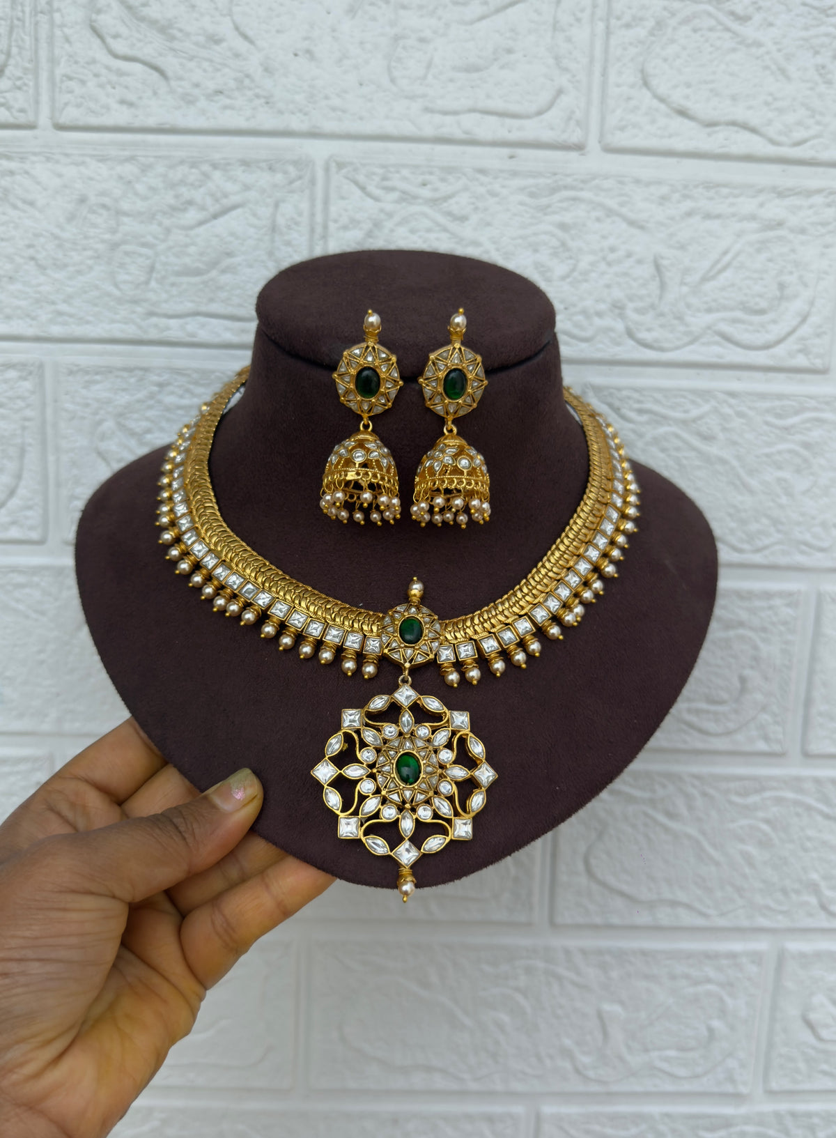 Real kundan jalebi white necklace with jhumkas 5