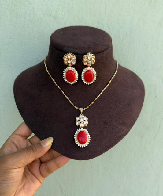 Polki kundan stylish flower locket with earrings and chain