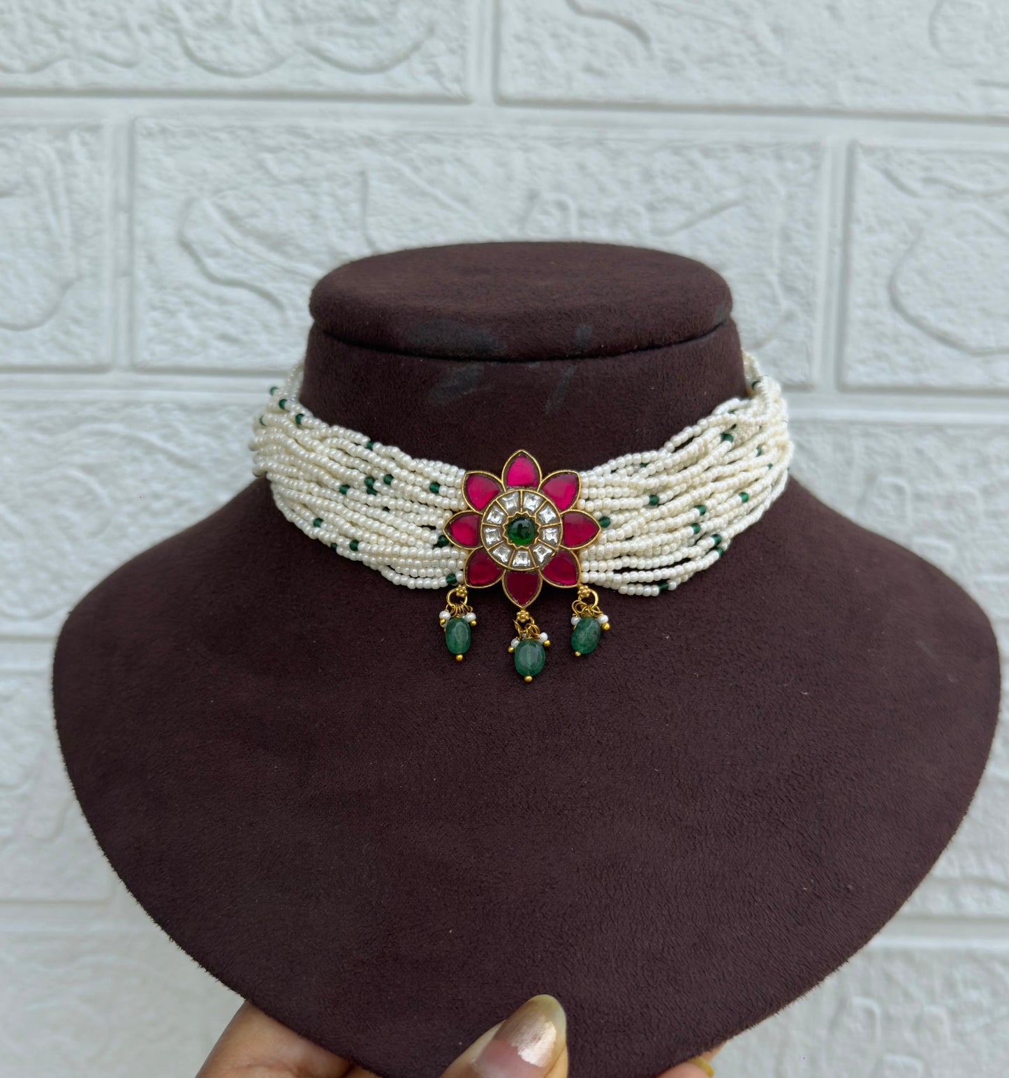 Trending flower real kundan heavy pearl choker