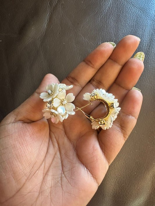 Flower ceramic stylish hoops
