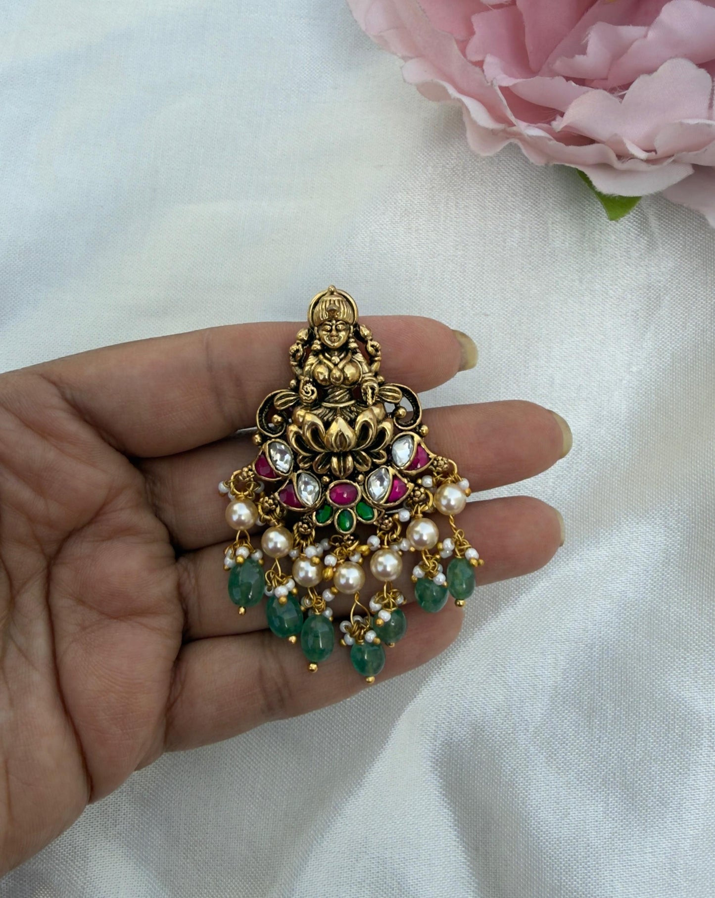 Lakshmi devi real kundan locket 5