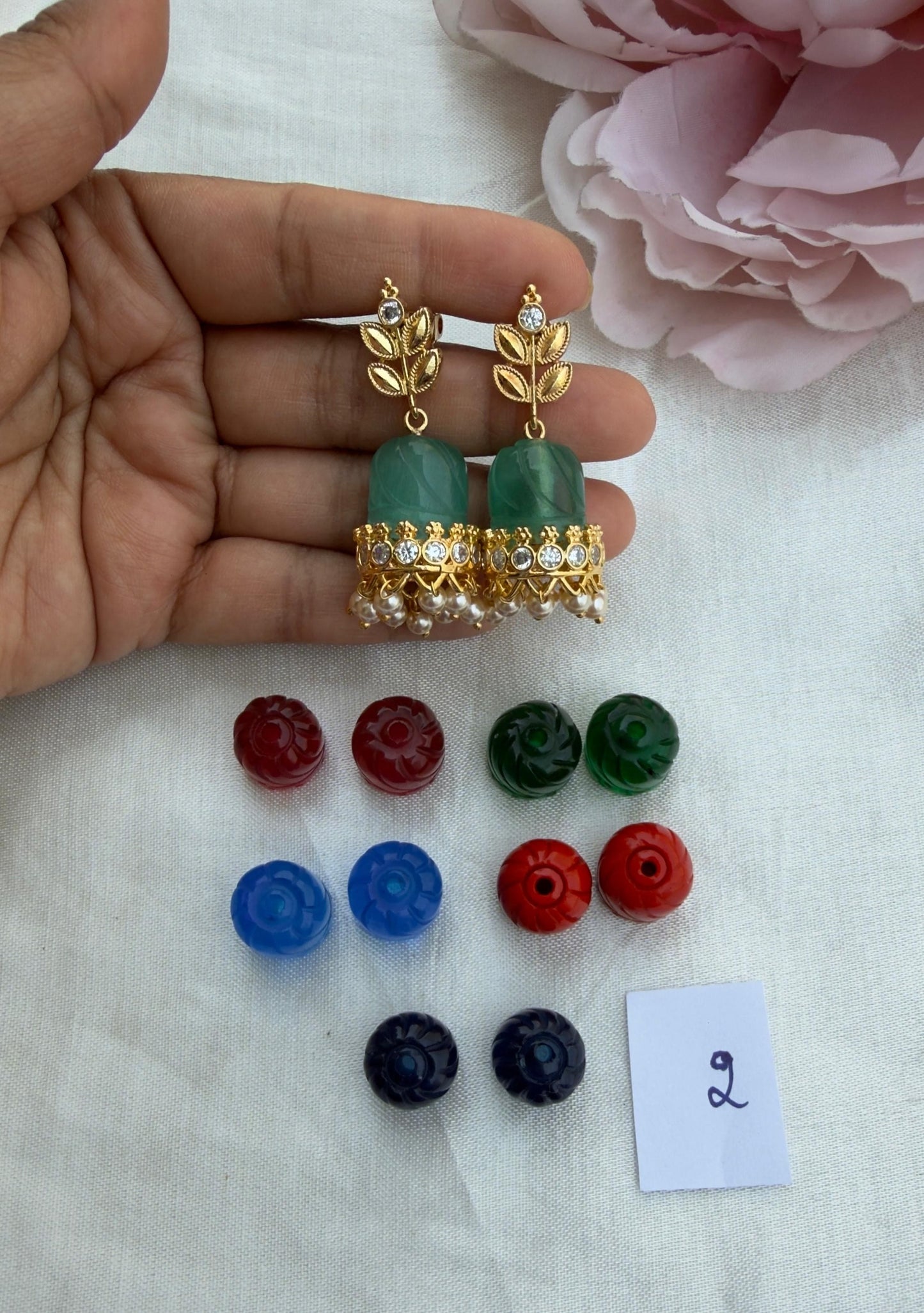 Changeable glass jhumkas