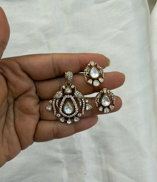 Rich look polki peacock locket with earrings