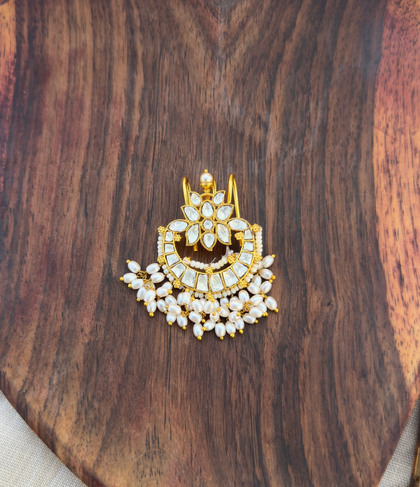 White real kundan flower rice pearl hair accessory