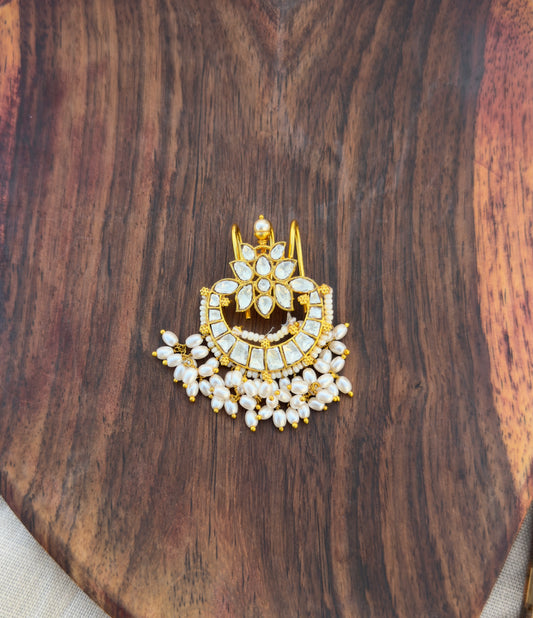 White real kundan flower rice pearl hair accessory