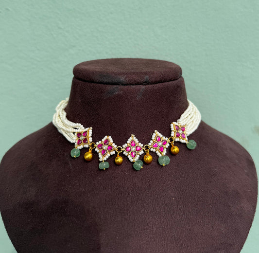 Classy Five flower real kundan heavy pearl choker
