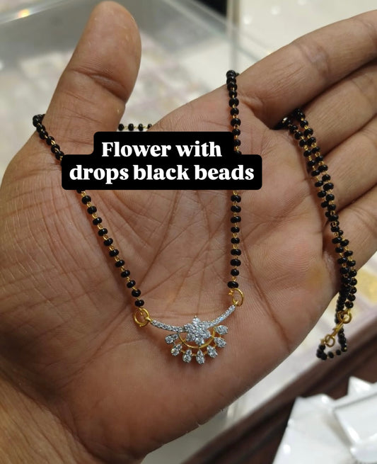 Flower drops diamond black beads necklace