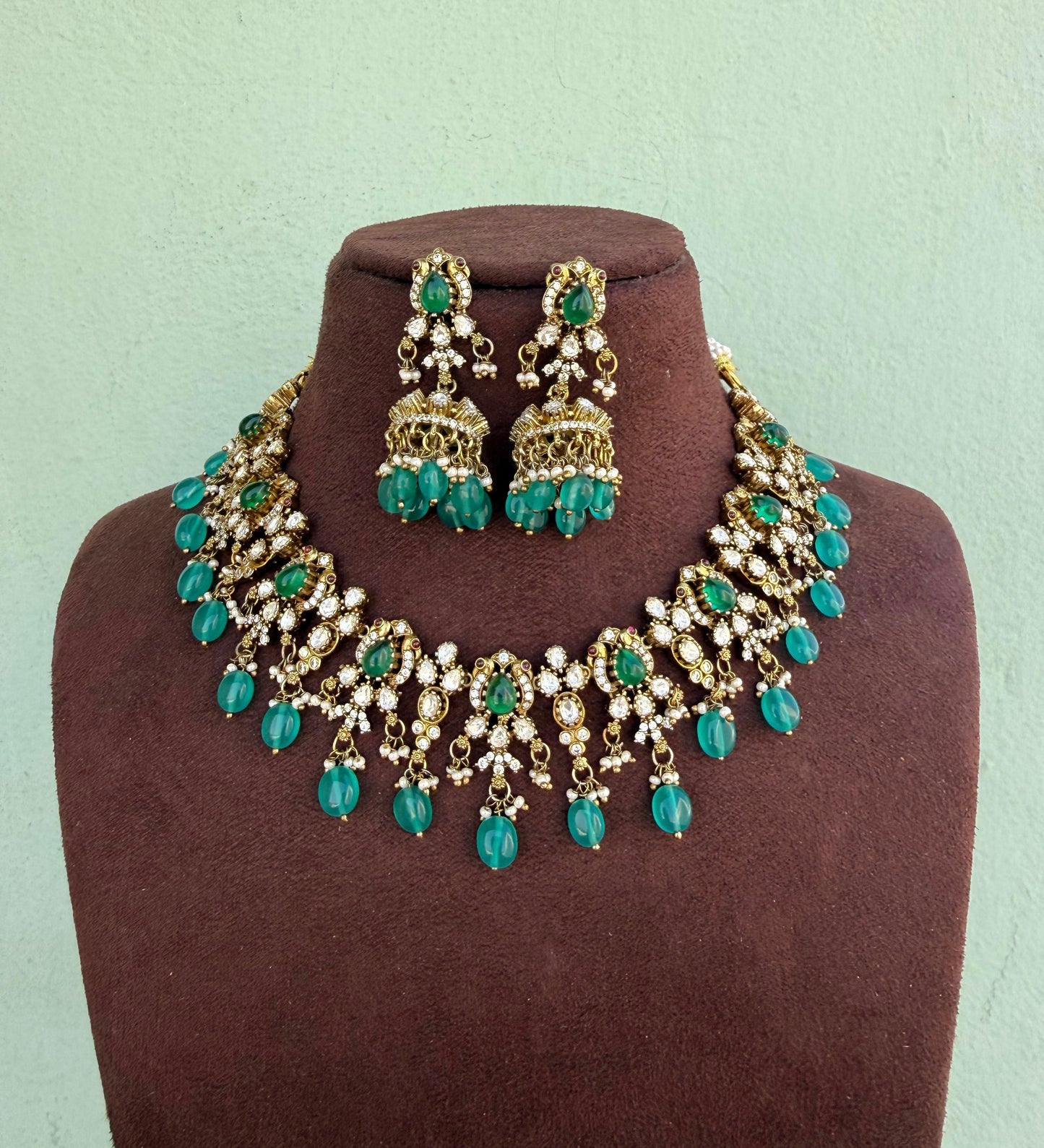 Royal victorian necklace with jhumkas