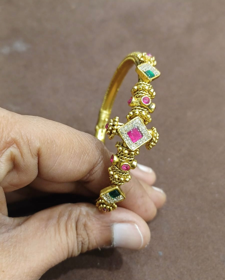 openable real kundan antique bracelet