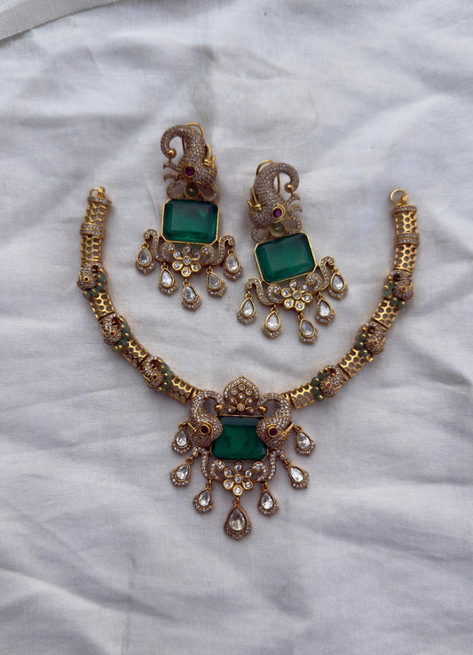 Royal elephant doublet stone kante moissanite necklace