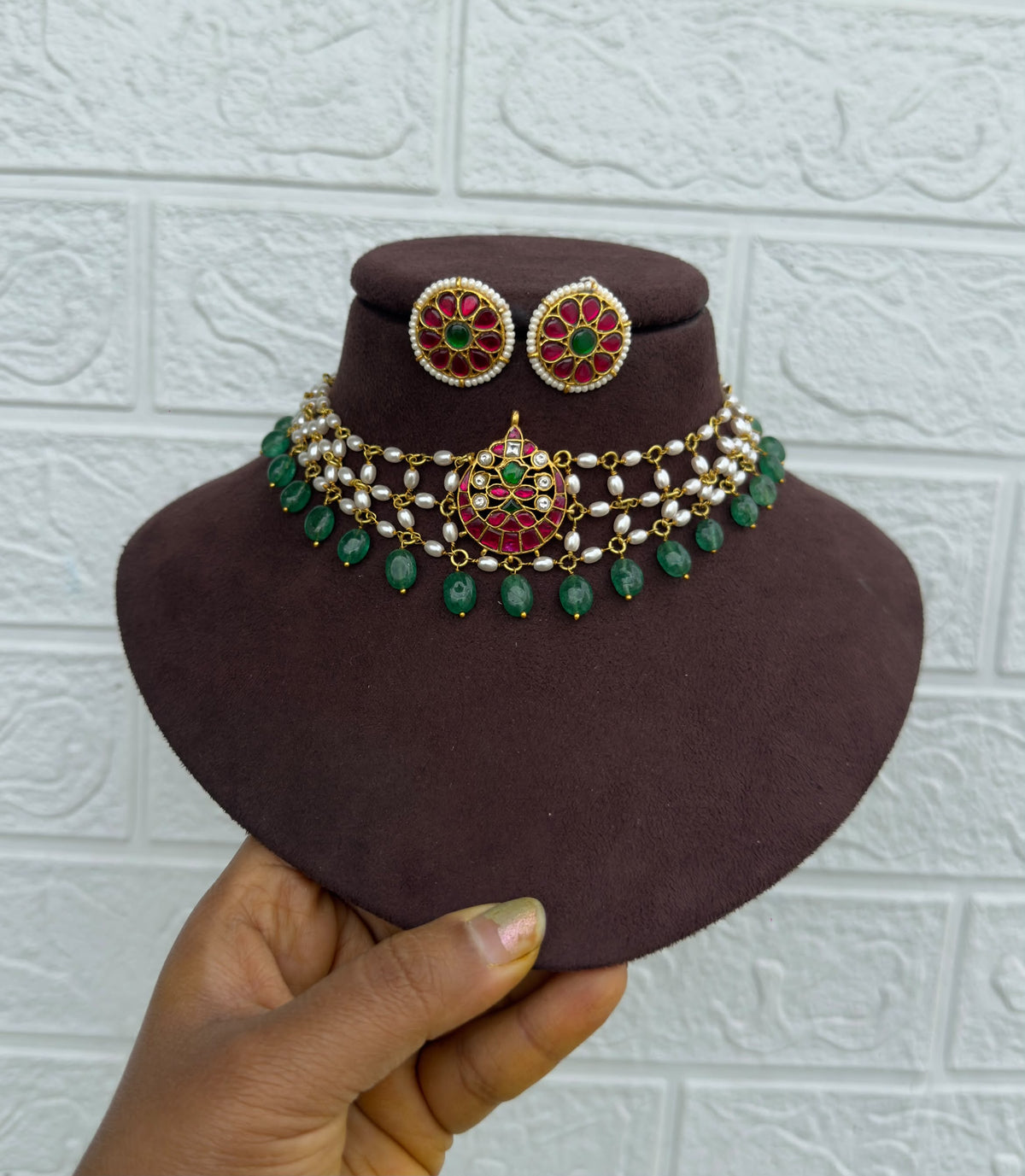 Mesh style pearl real kundan chandbali choker