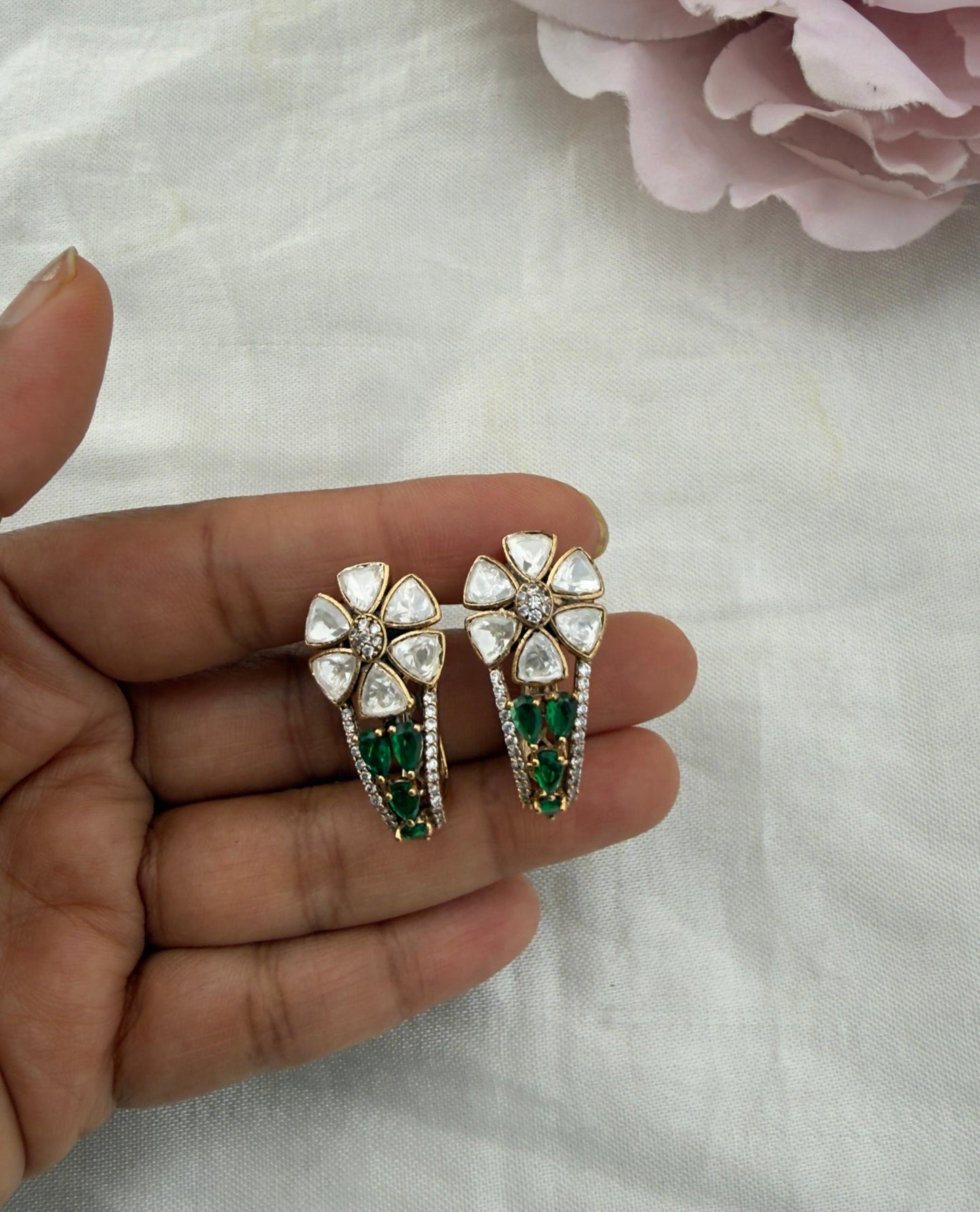 Moissanite red green stylish hoops