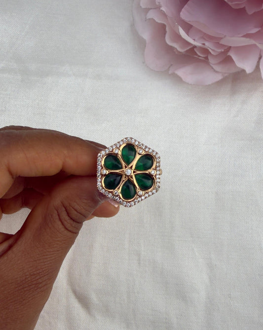 Green stone finger ring kundan