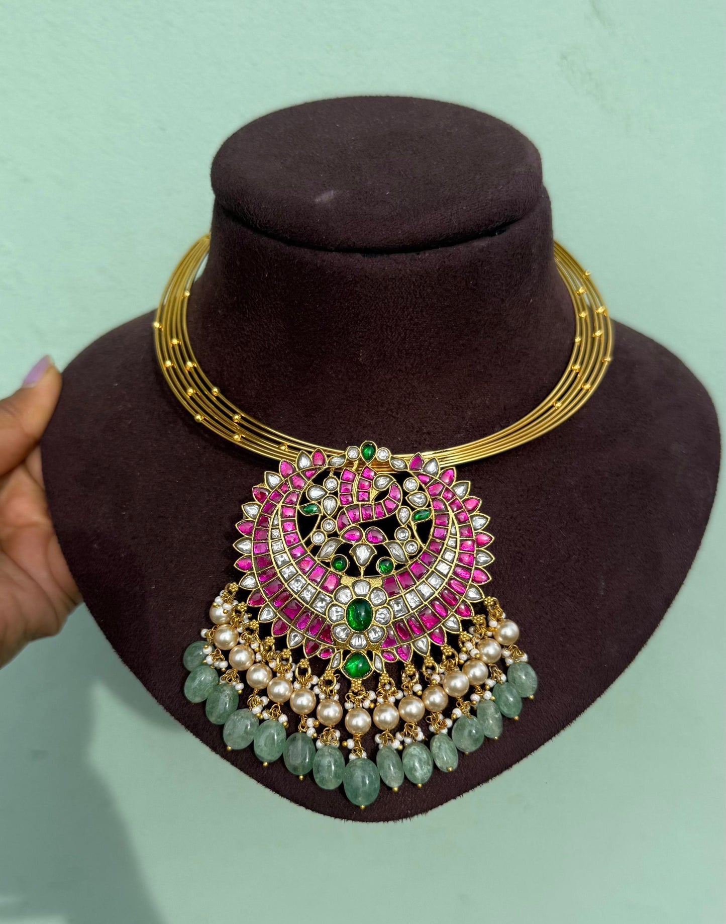 Very premium heavy peacock real kundan locket 5