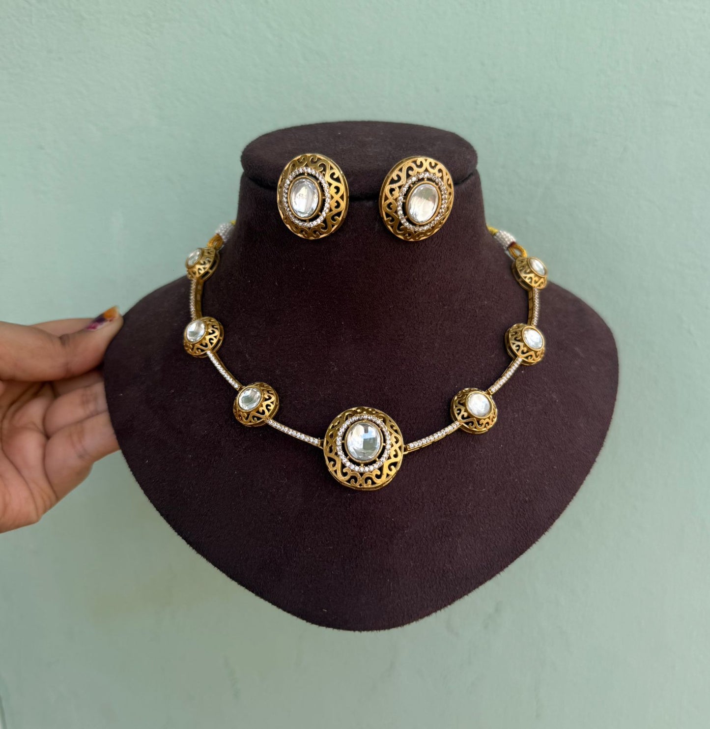 Affordable Polki style gold necklace with earrings