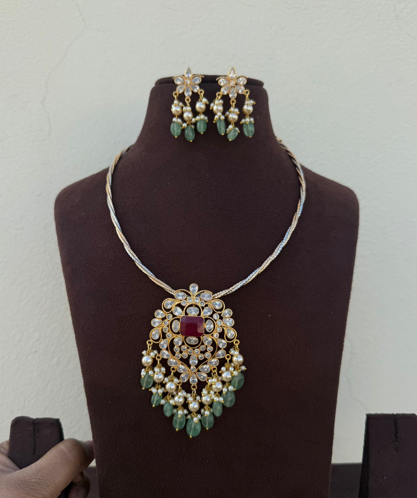 Uncut diamond gold look alike locket combo design5