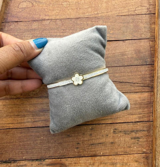 Single flower ceramic stainless steel bracelet