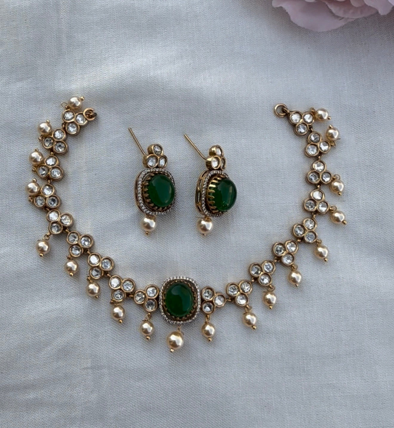 Premium moissanite doublet stone green pearl necklace
