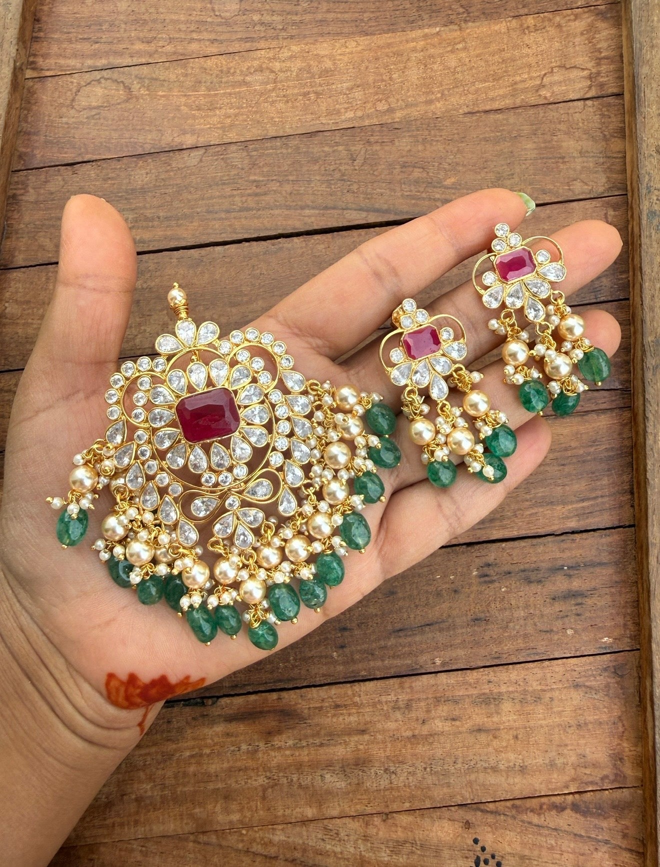 Uncut diamond locket combo with earrings design6