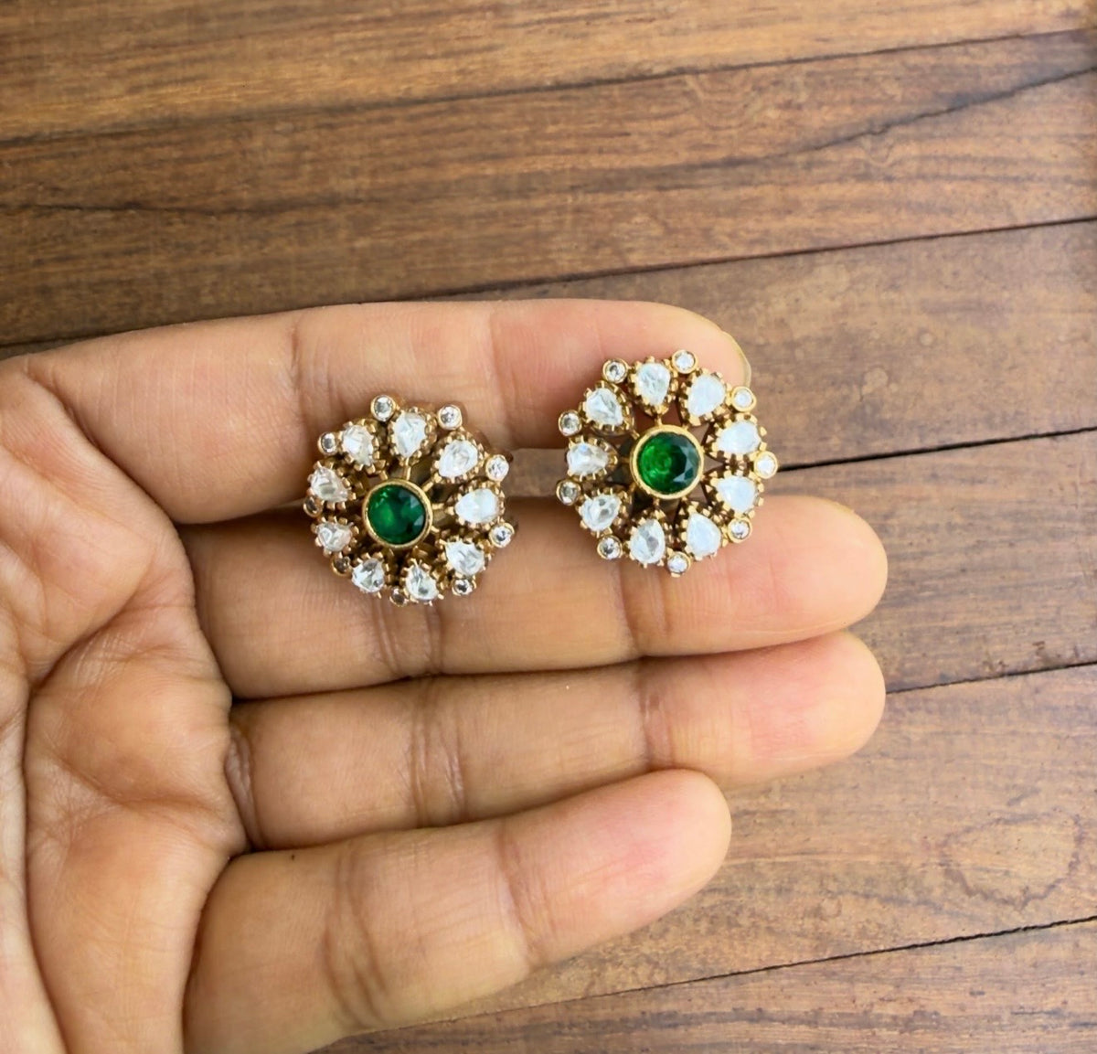 Round moissanite white green studs