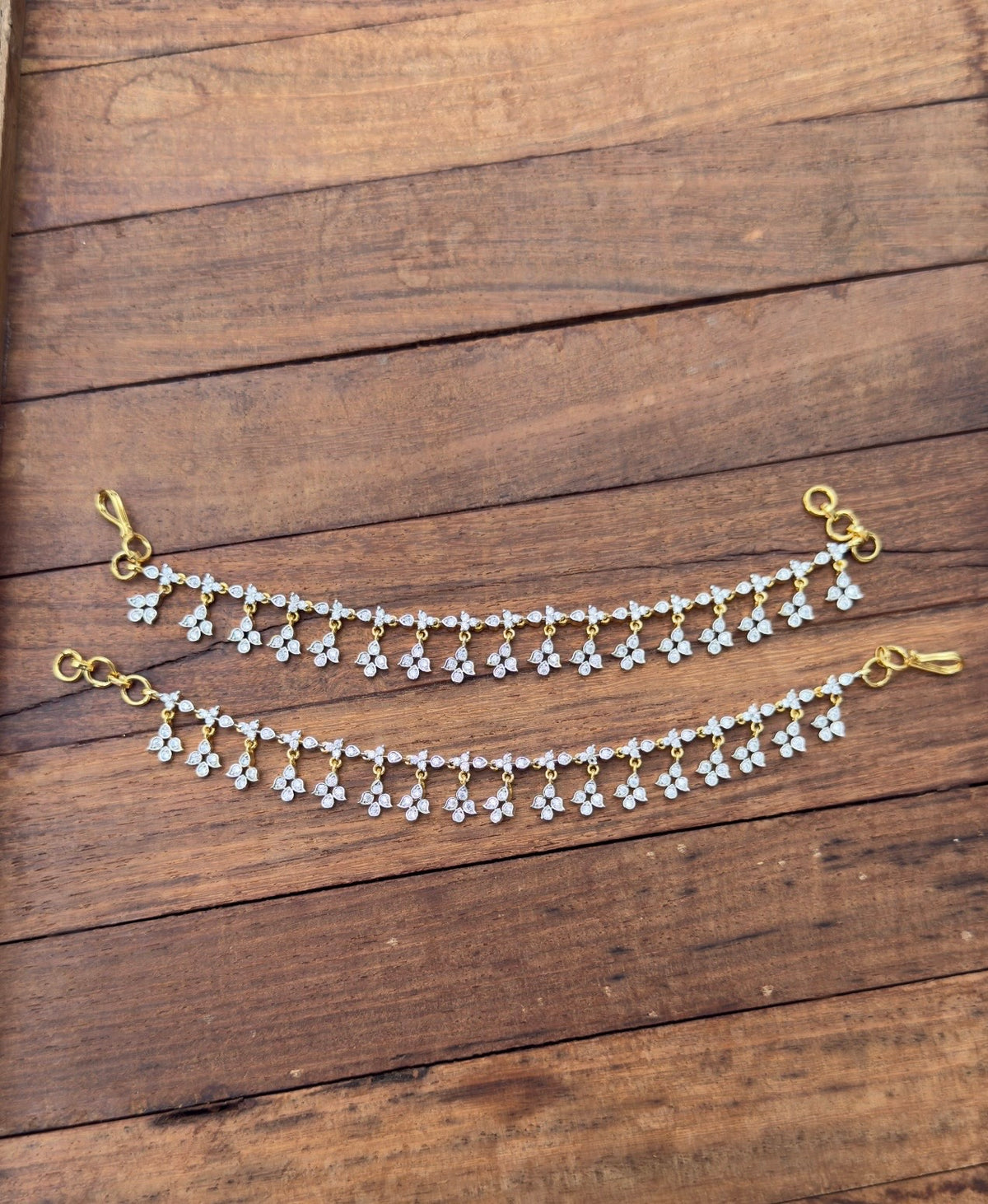 Diamond drop four stone champasavaralu or maatis