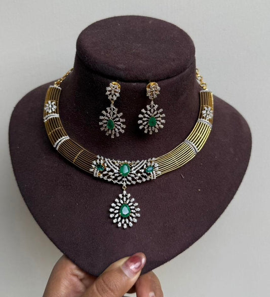 Kante diamond finish hasli necklace with hangings