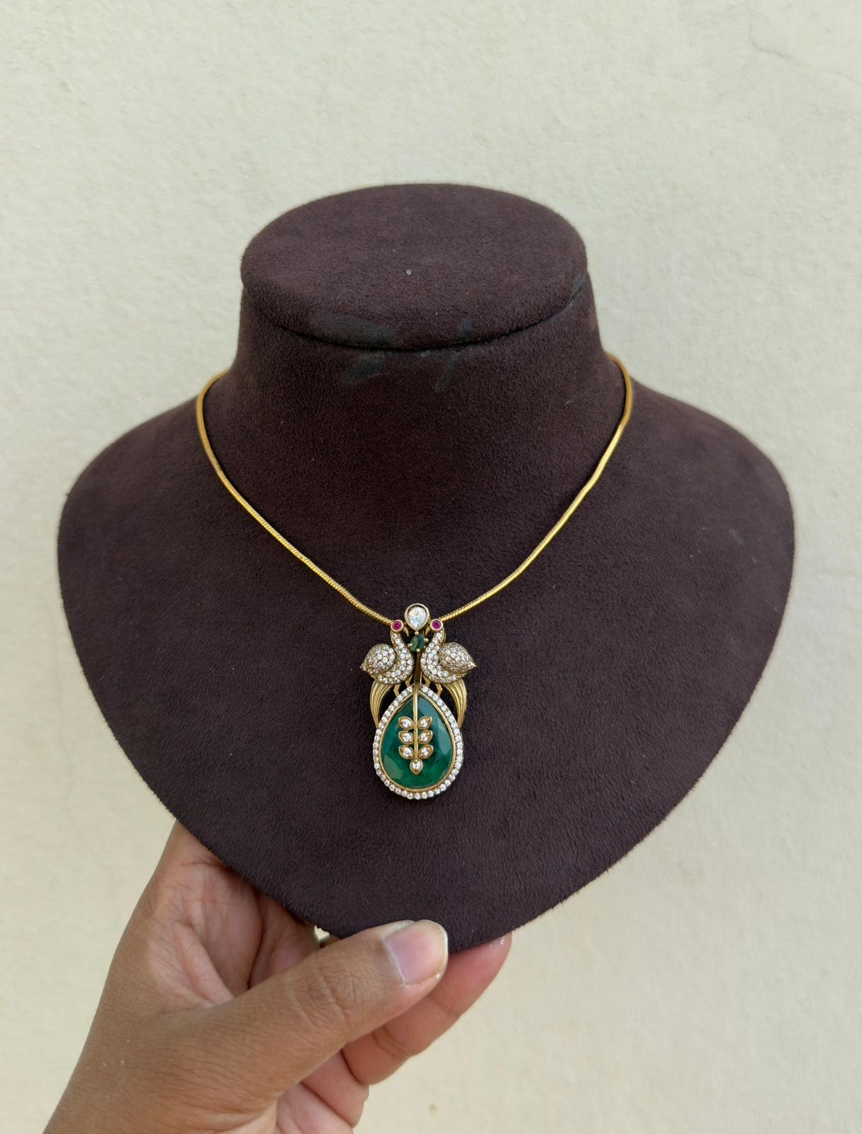 Dual Peacock victorian green locket w/o chain