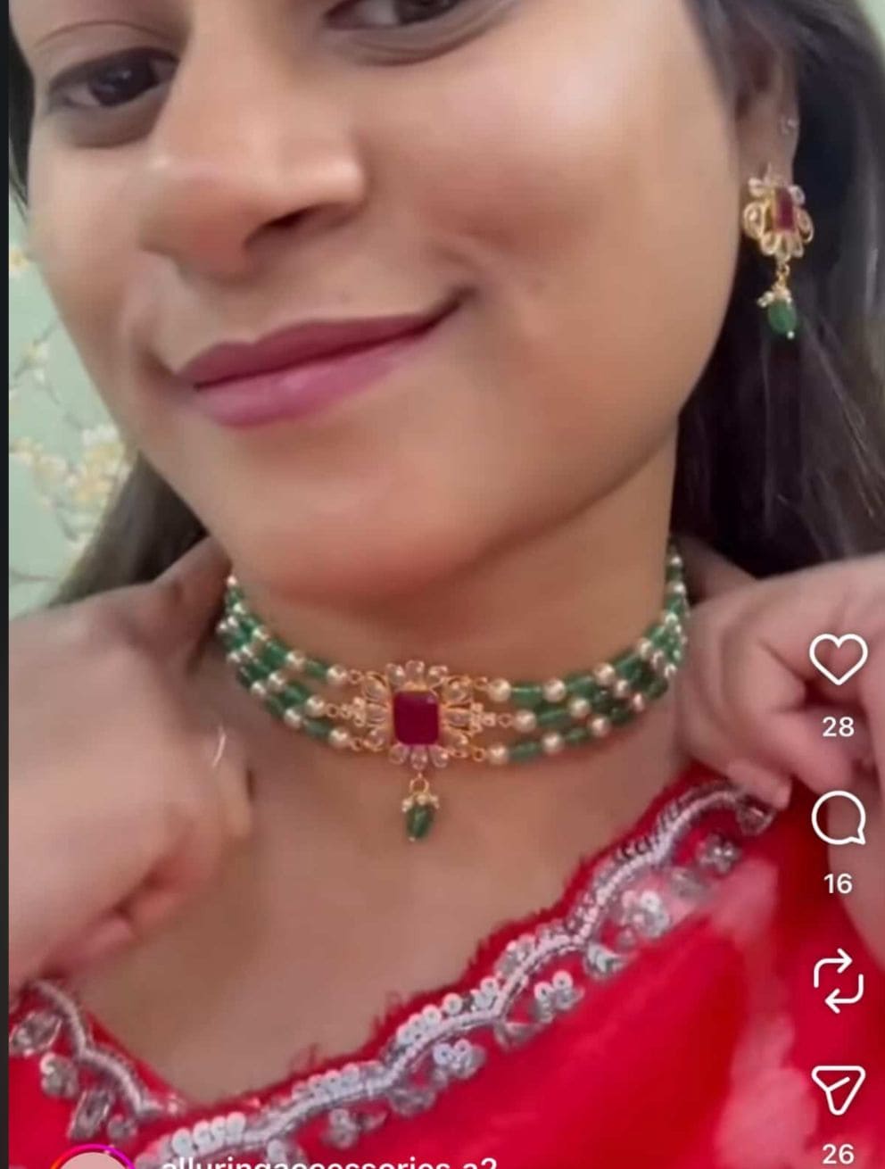 Green choker uncut diamond 28