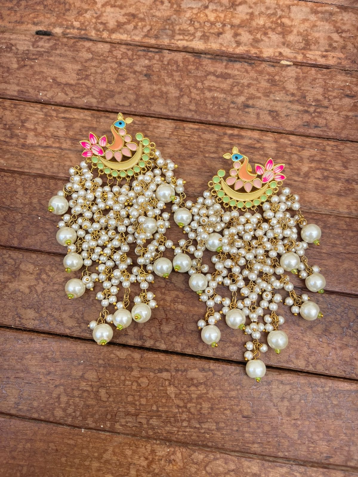 Bird Pearl Hanging Earrings - Alluring Accessories