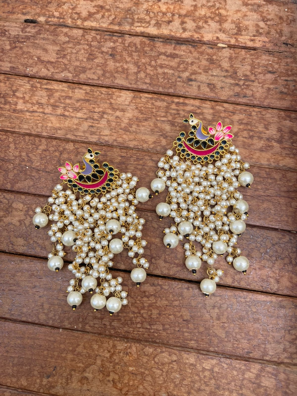 Bird Pearl Hanging Earrings - Alluring Accessories