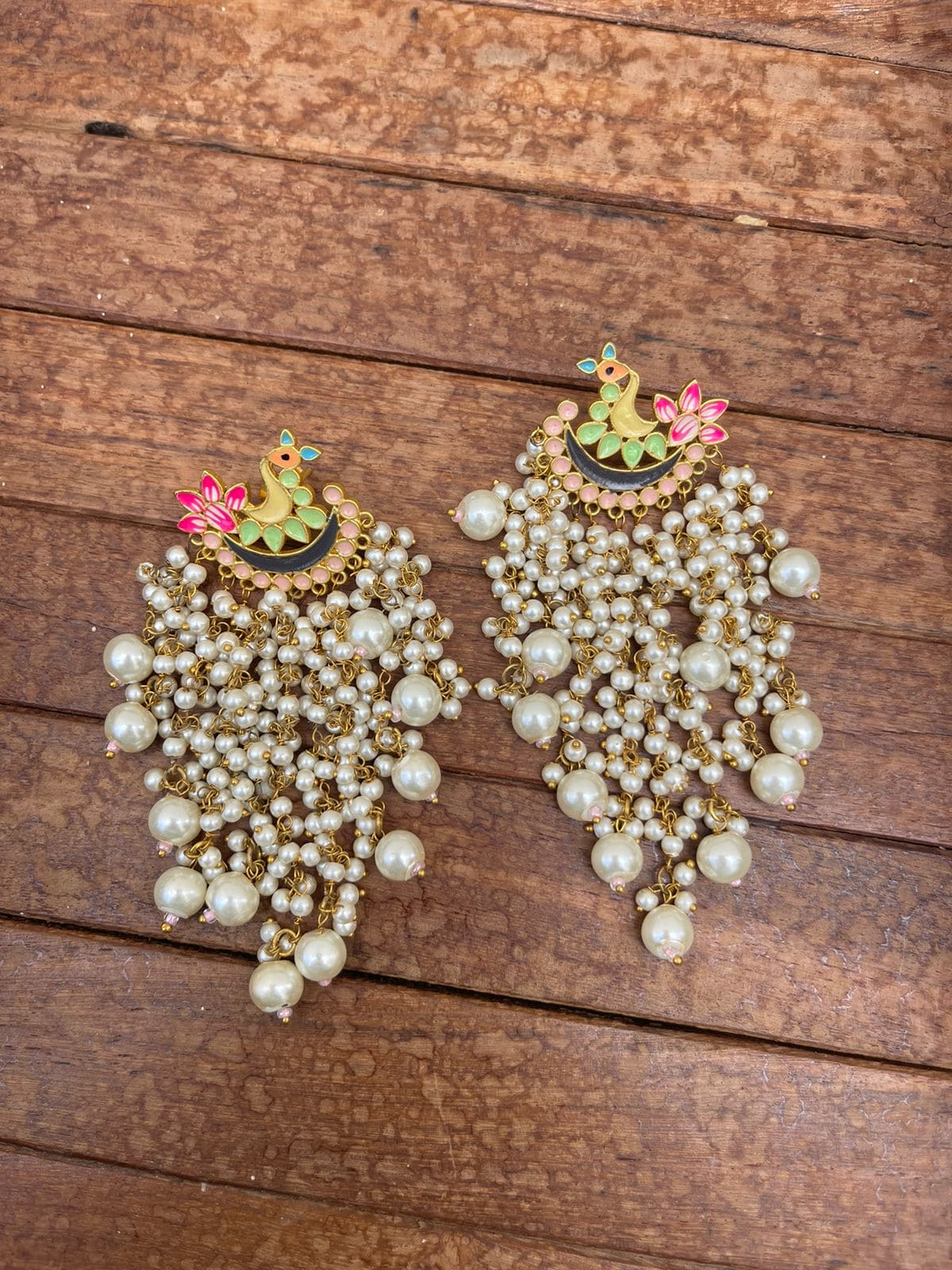 Bird Pearl Hanging Earrings - Alluring Accessories