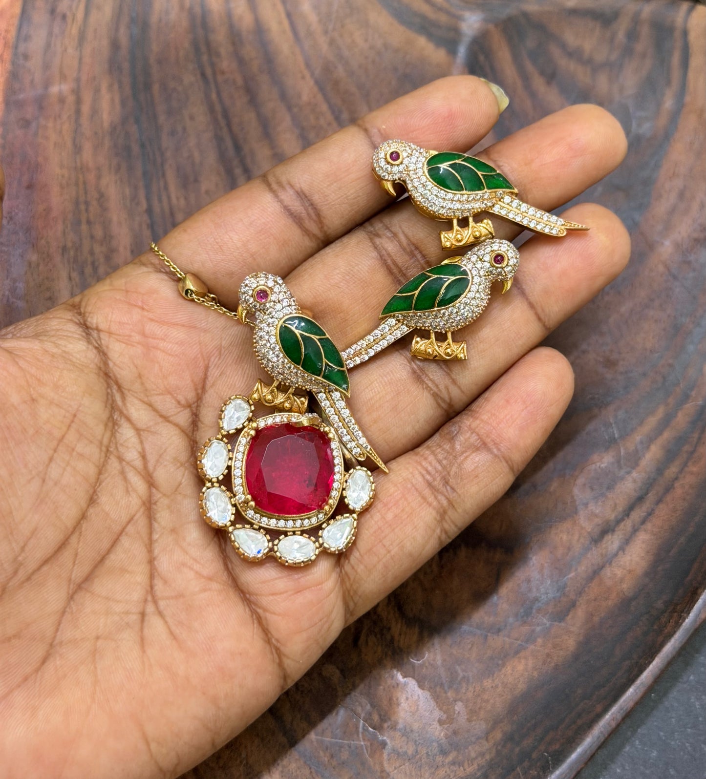 Moissanite doublet stone parrot real kundan locket with studs