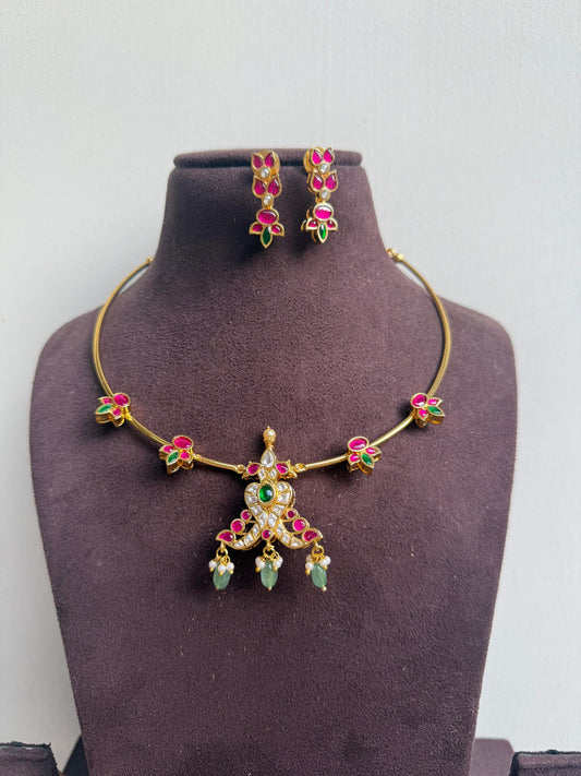 Real kundan kante necklace with lotus hangings 5