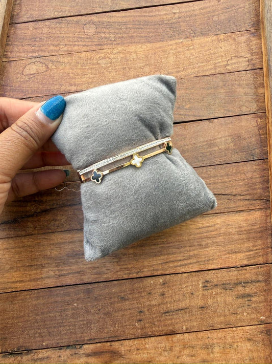 Small size black white clover stainless steel bracelet