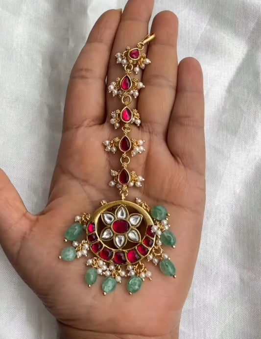Real kundan oval flower shape mangeeka