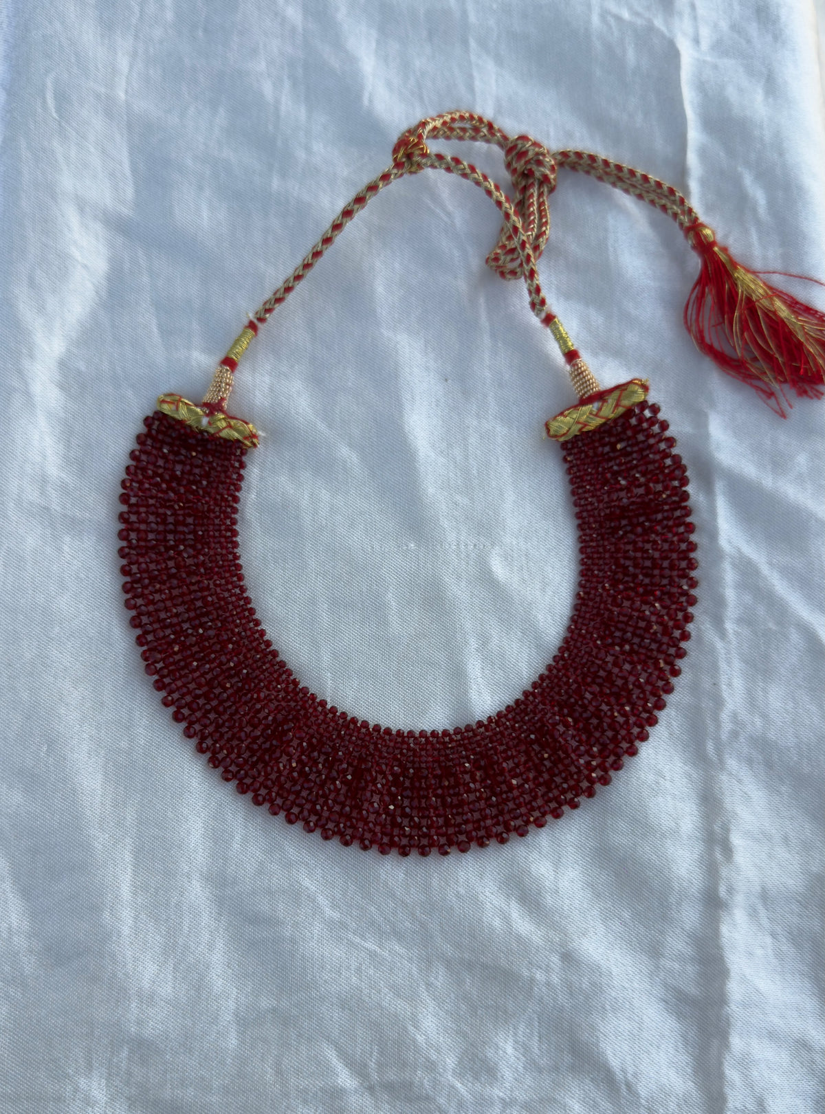 Trending mesh crystal necklace