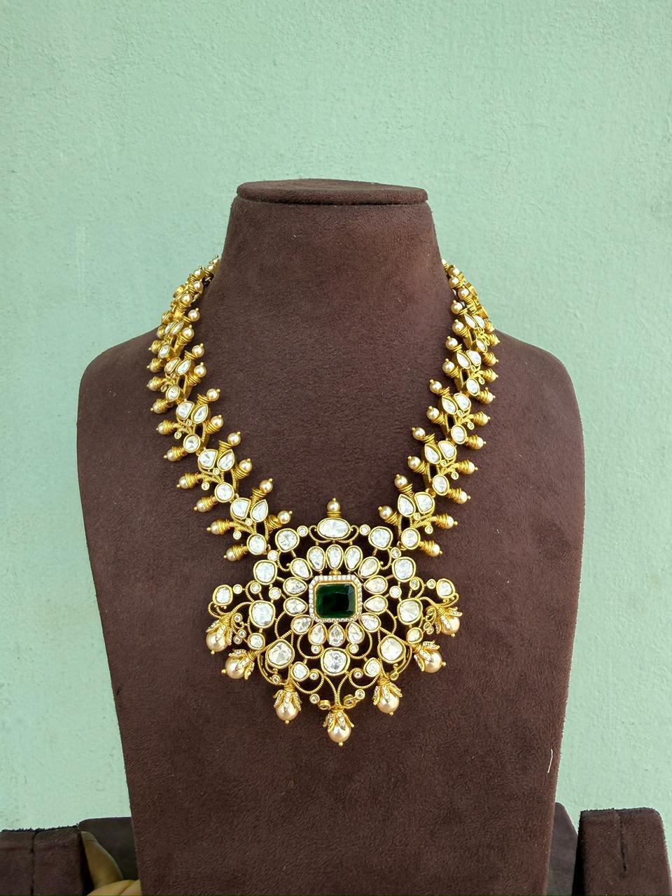 Royal and luxury moissanite necklace pratyu styled