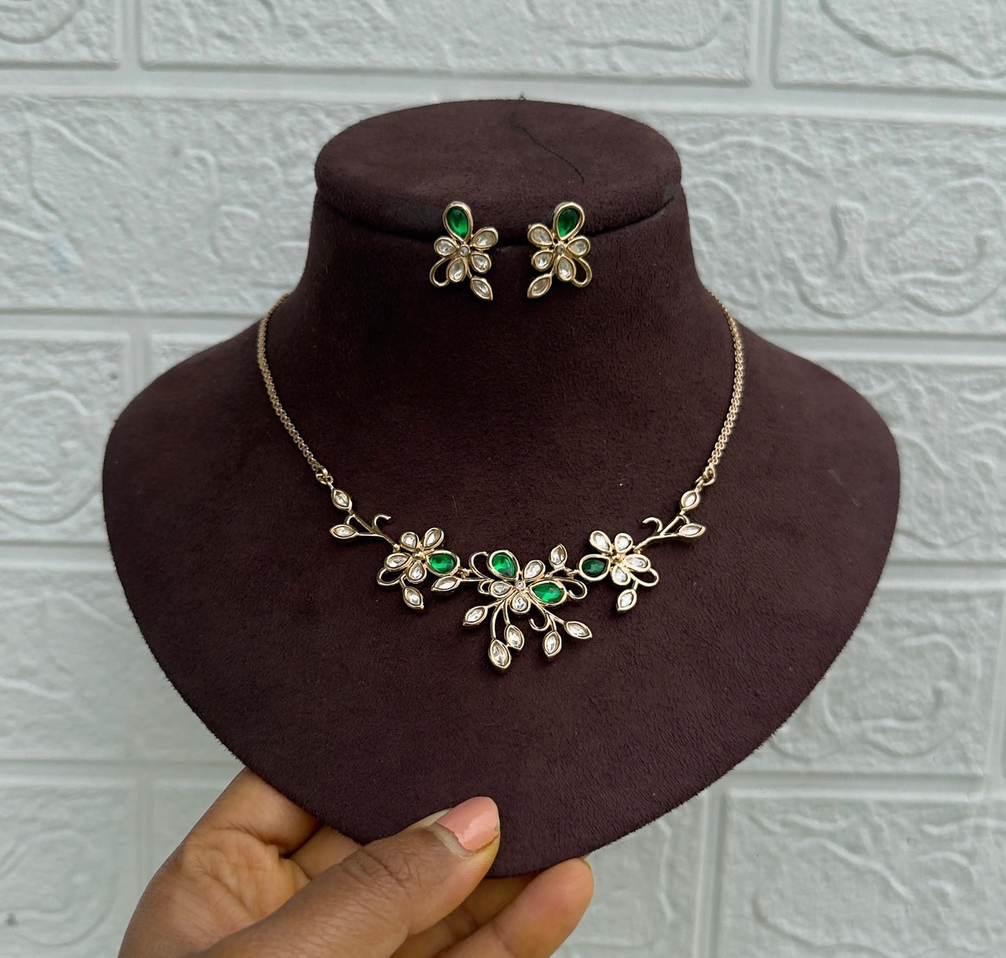 Stylish butterfly kundan necklace with studs