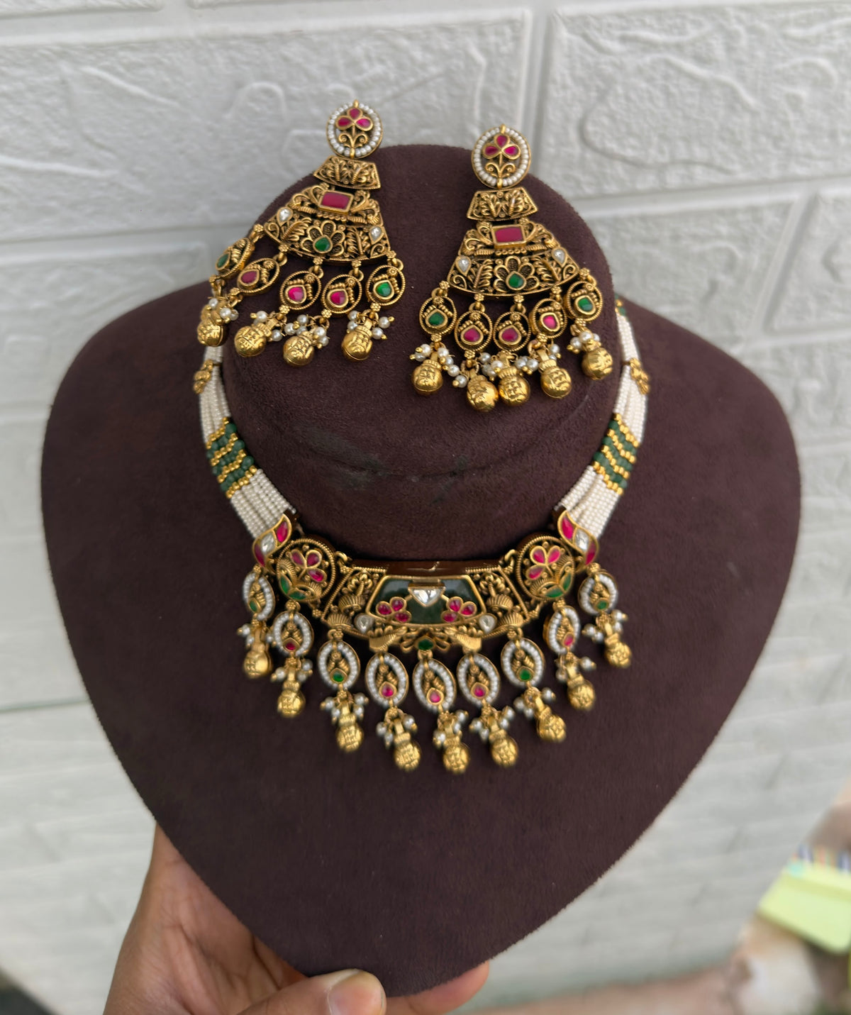 Pearl heavy fusion real kundan choker