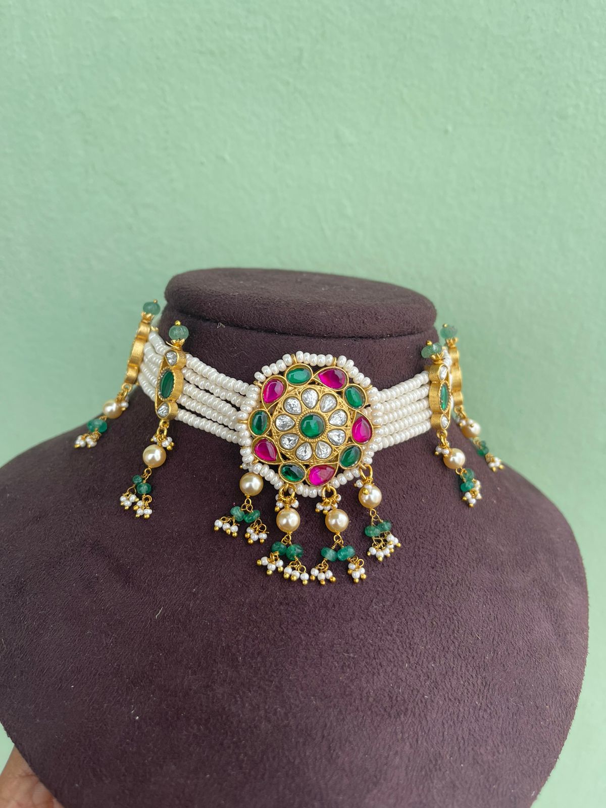 Four layered pearl real kundan choker with studs - Alluring Accessories