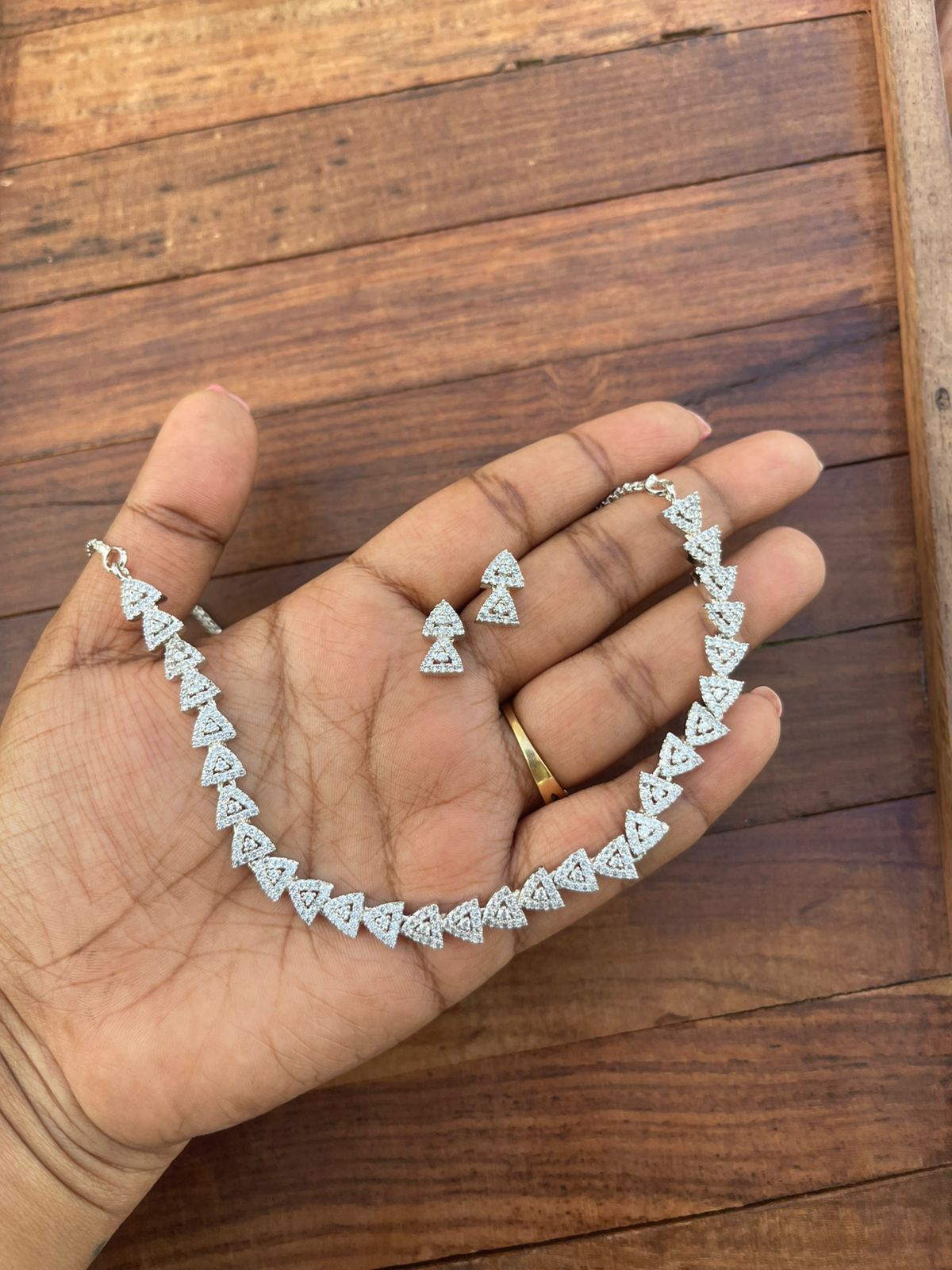 Full of triangle diamond finish necklace - Alluring Accessories