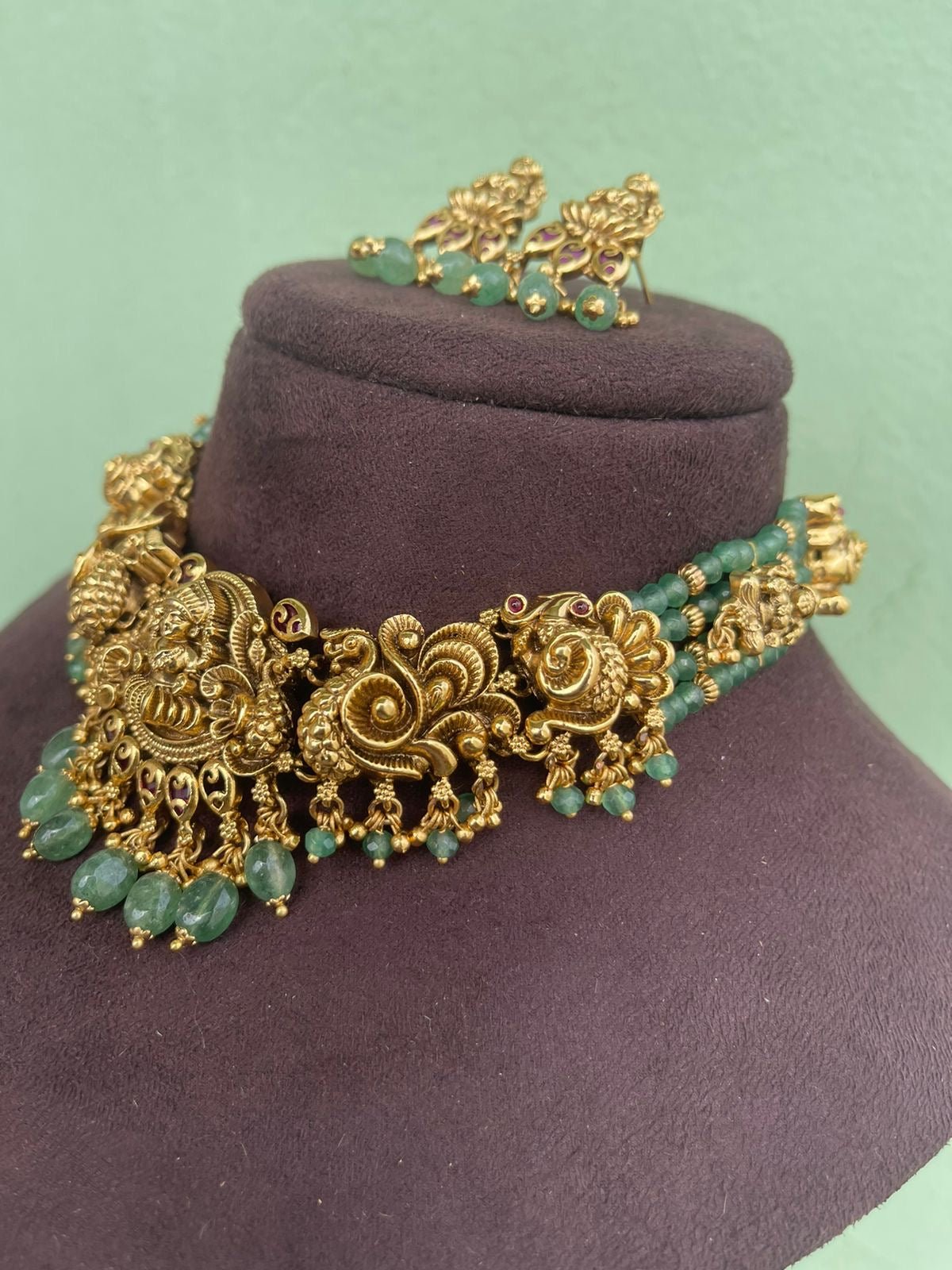 Lakshmi pearl embossed choker with earrings - Alluring Accessories