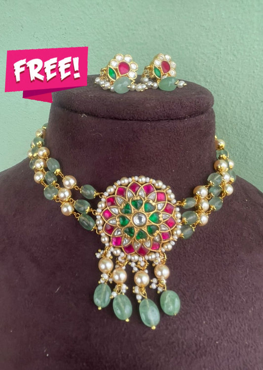 Monalisa pearls beads choker with free studs - Alluring Accessories