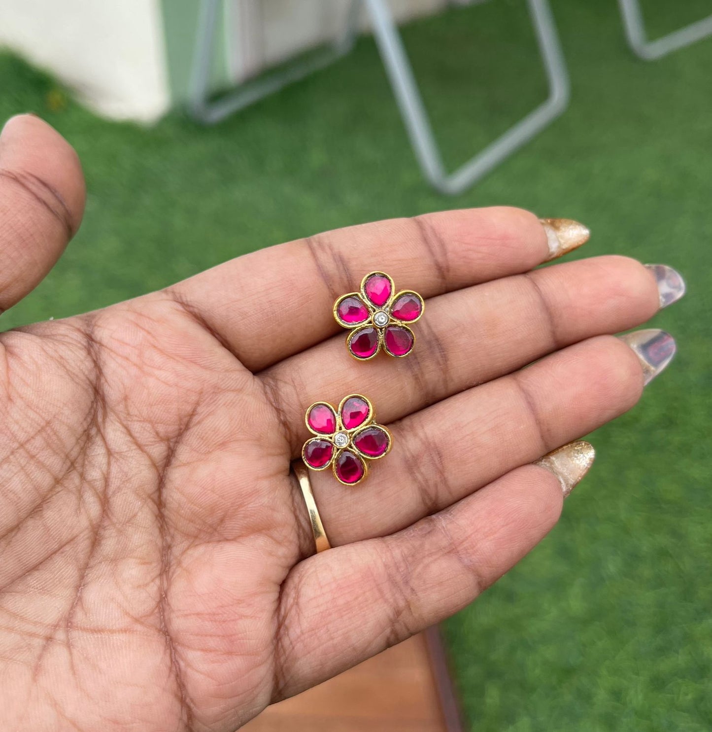 Real Kundan flower ruby studs - Alluring Accessories