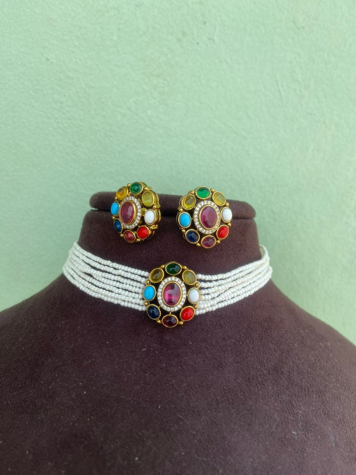 Real kundan navaratan choker with earrings - Alluring Accessories