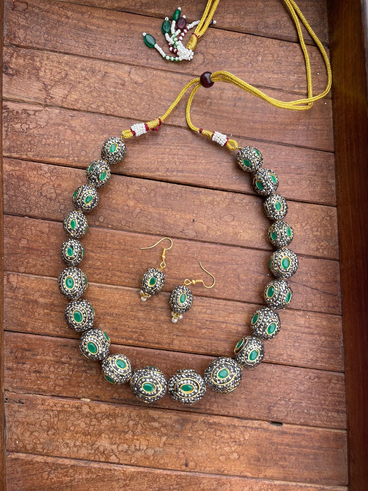 Size varying indowestern crystal beads necklace with hooks - Alluring Accessories