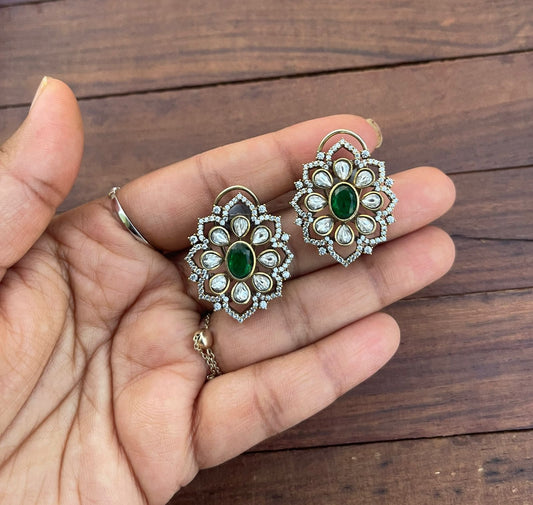 Two layered flower victorian emerald earrings - Alluring Accessories