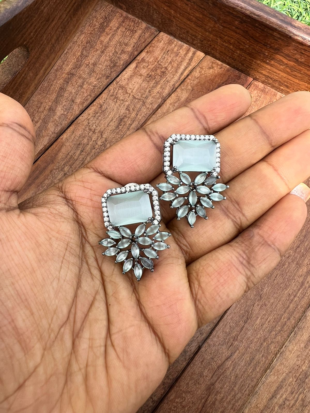 Affordable zircon earrings - Alluring Accessories