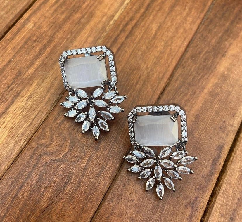 Affordable zircon earrings - Alluring Accessories